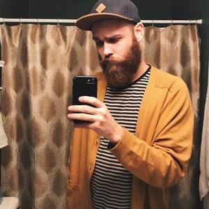 Meet your Posher, Johnathan